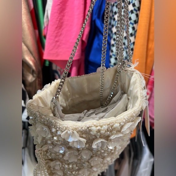 Cream Beaded Handbag - Picture 5 of 6